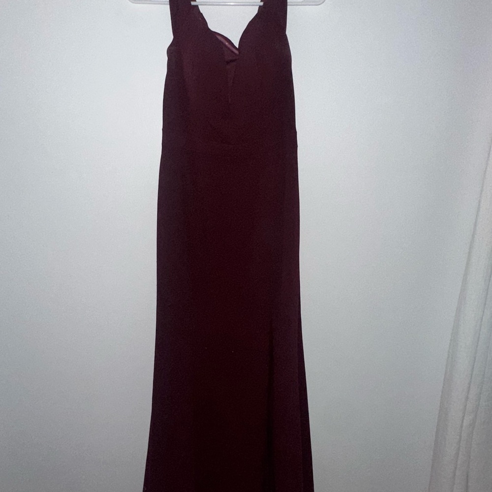 Bill Levkoff Red Halter Sleeveless Gown